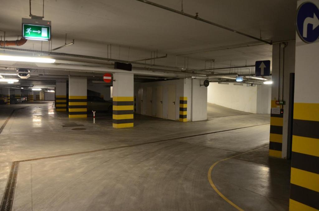 Angel City Center Krakow Aparthotel Екстер'єр фото
