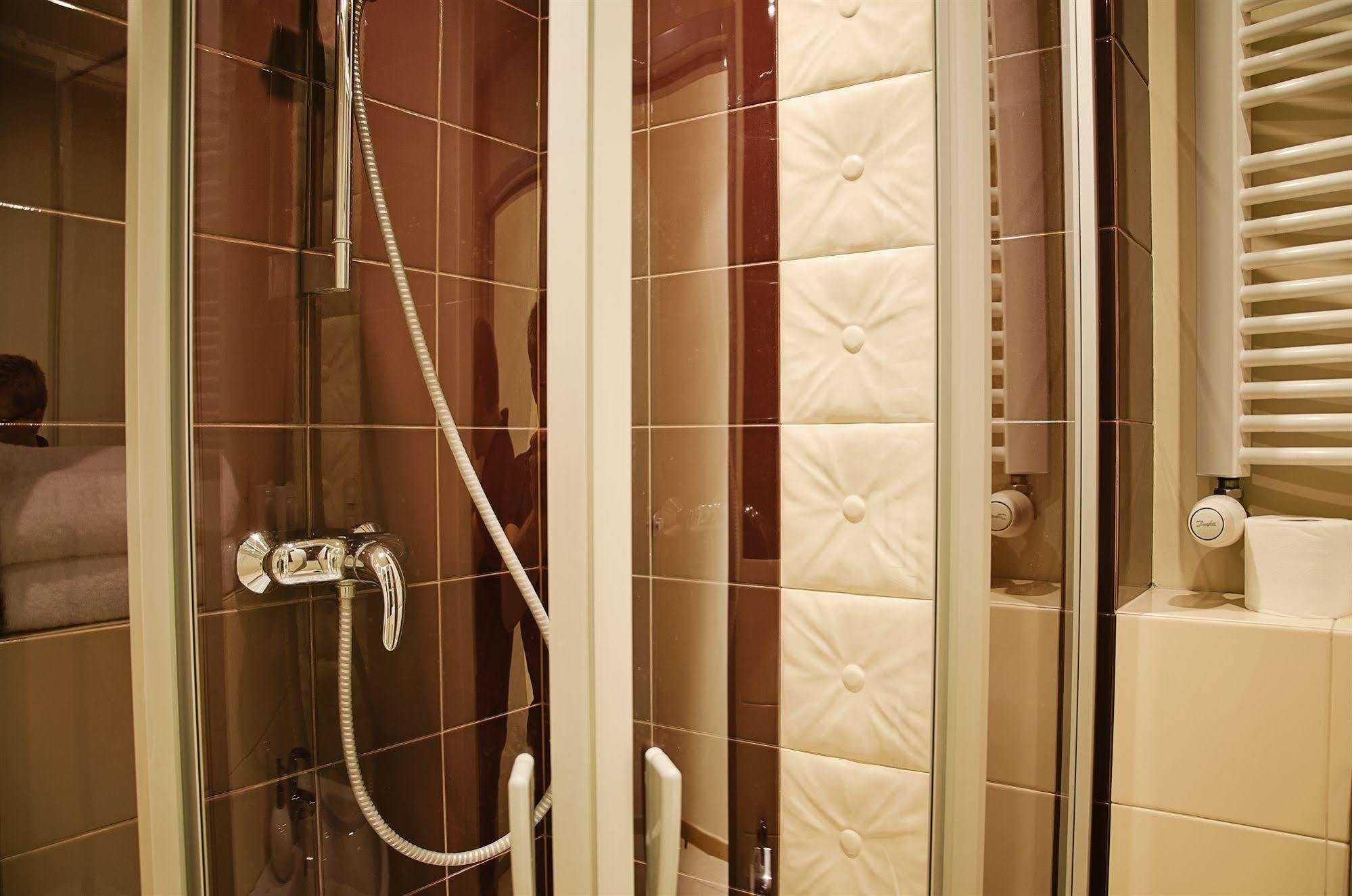 Angel City Center Krakow Aparthotel Екстер'єр фото