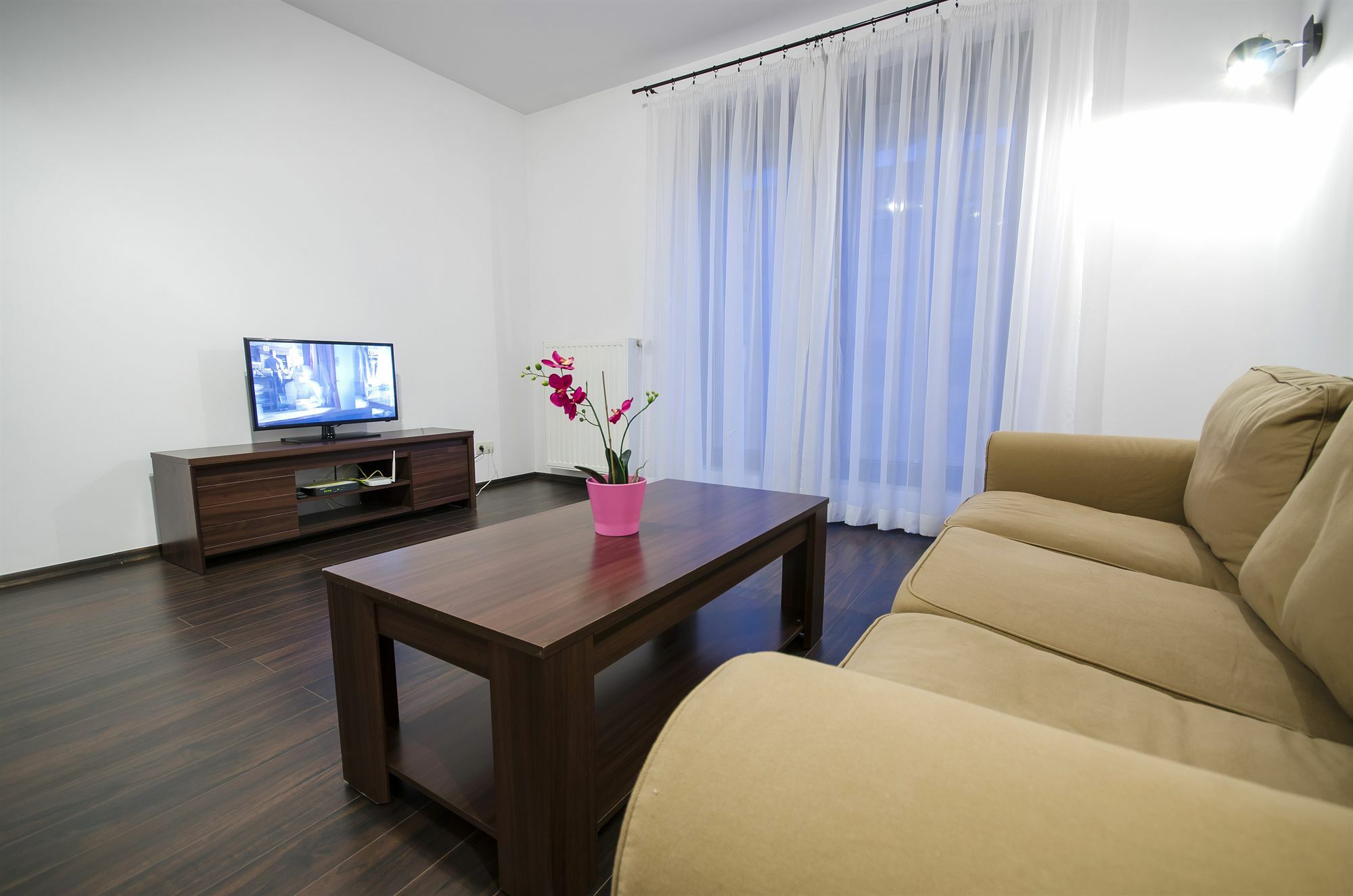 Angel City Center Krakow Aparthotel Екстер'єр фото