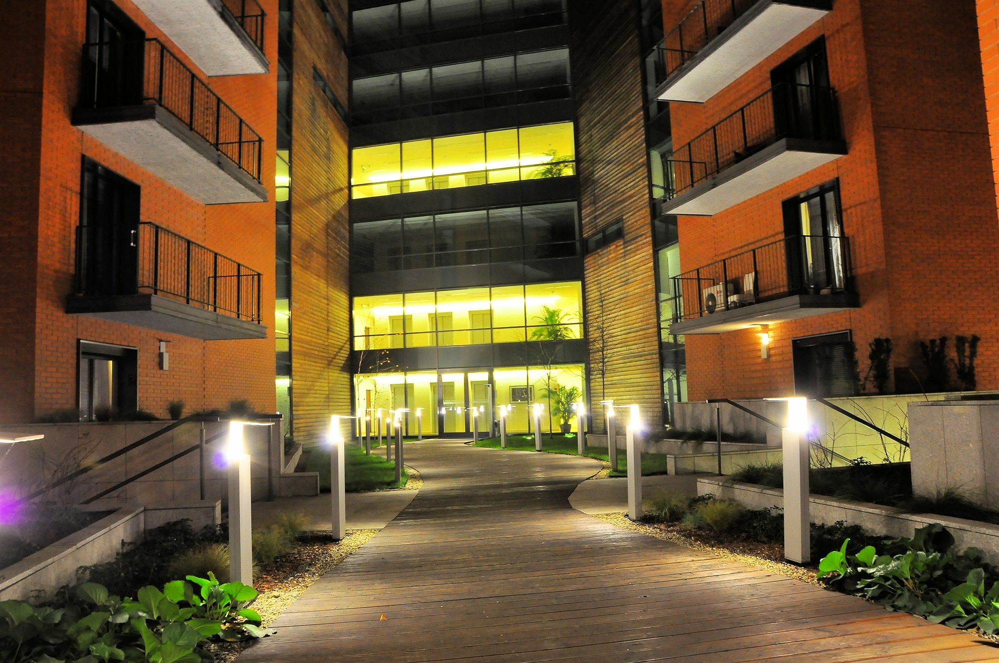 Angel City Center Krakow Aparthotel Екстер'єр фото