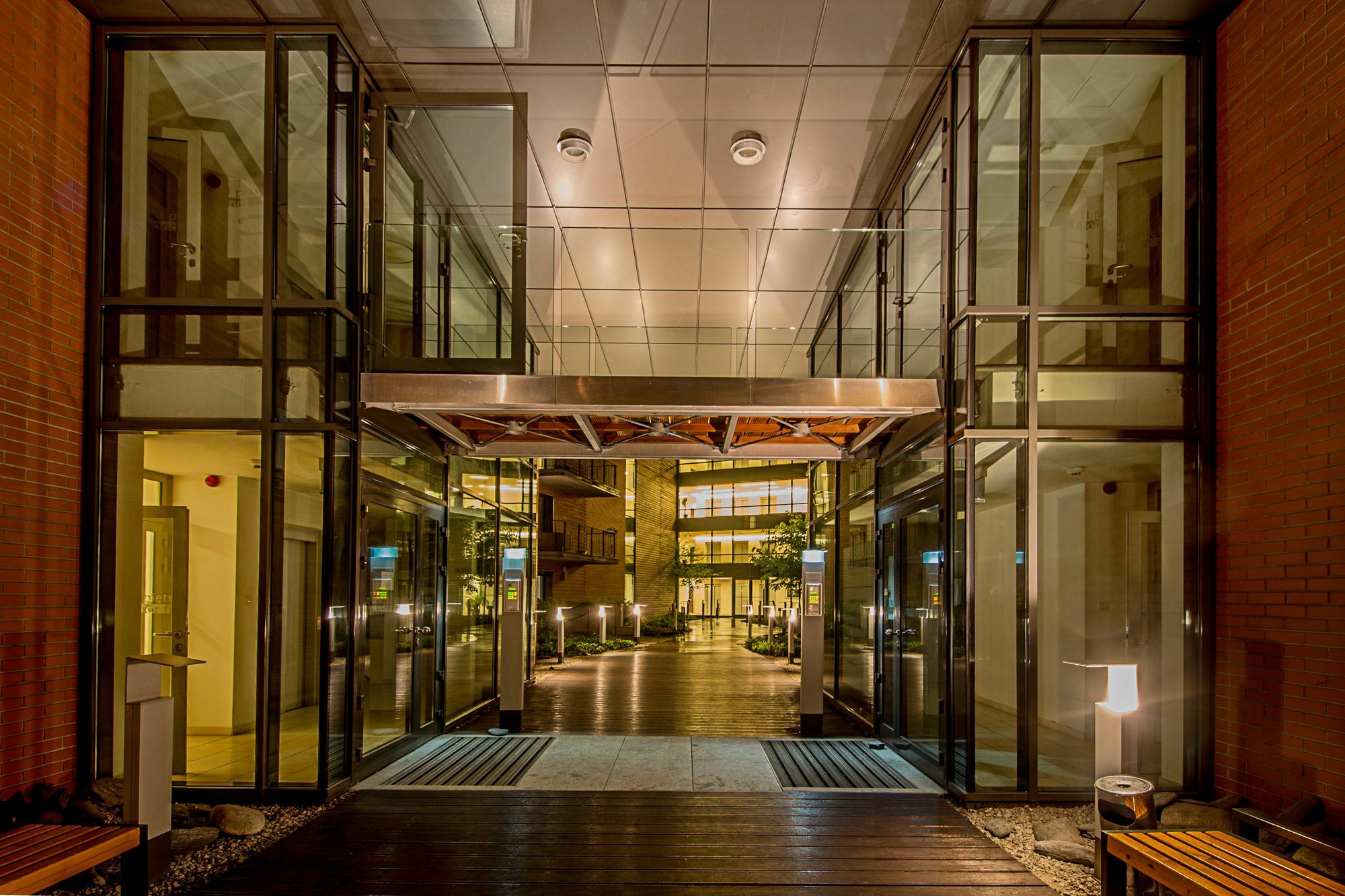 Angel City Center Krakow Aparthotel Екстер'єр фото