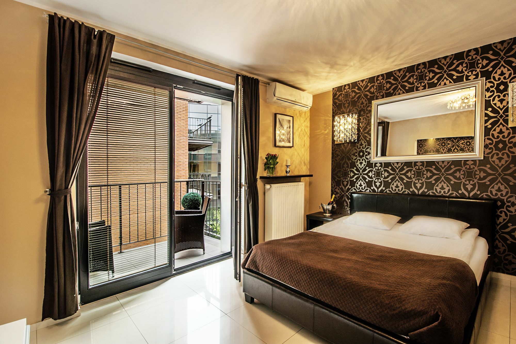 Angel City Center Krakow Aparthotel Екстер'єр фото